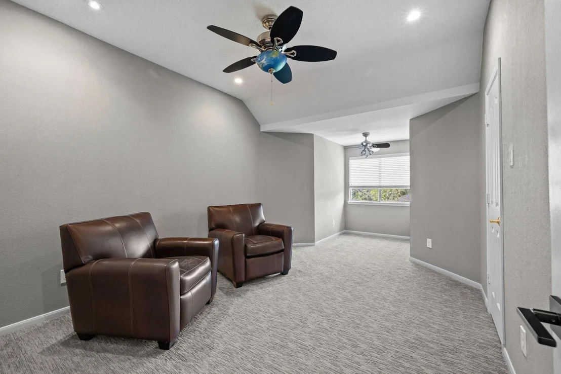 Photo of 2823 Irvington Drive