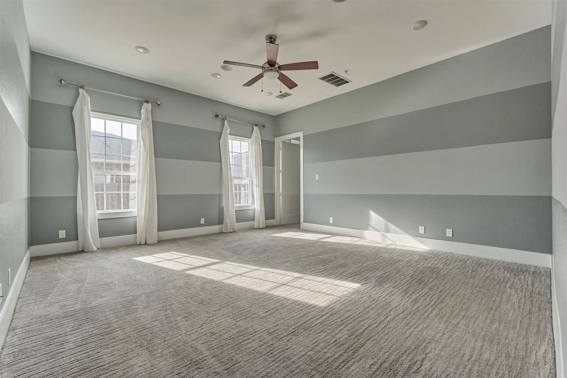 Photo of 2113 Solstice Boulevard