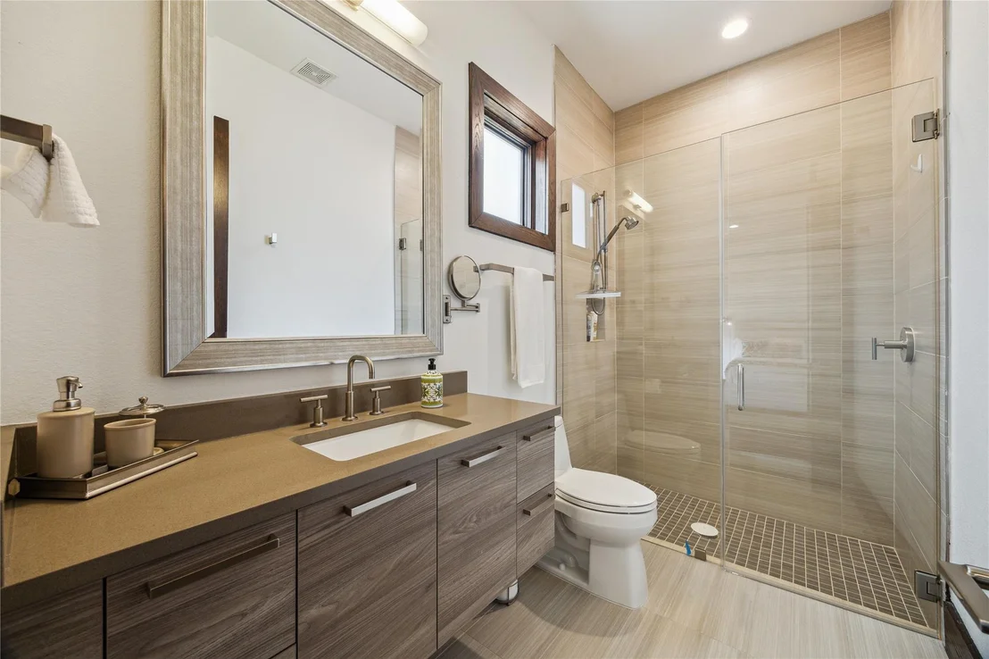 Photo of 25901 Haven Lake Drive