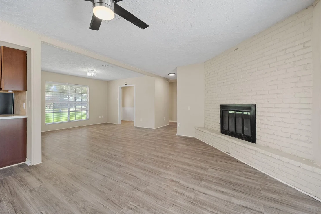 Photo of 5826 Spruce Forest Drive