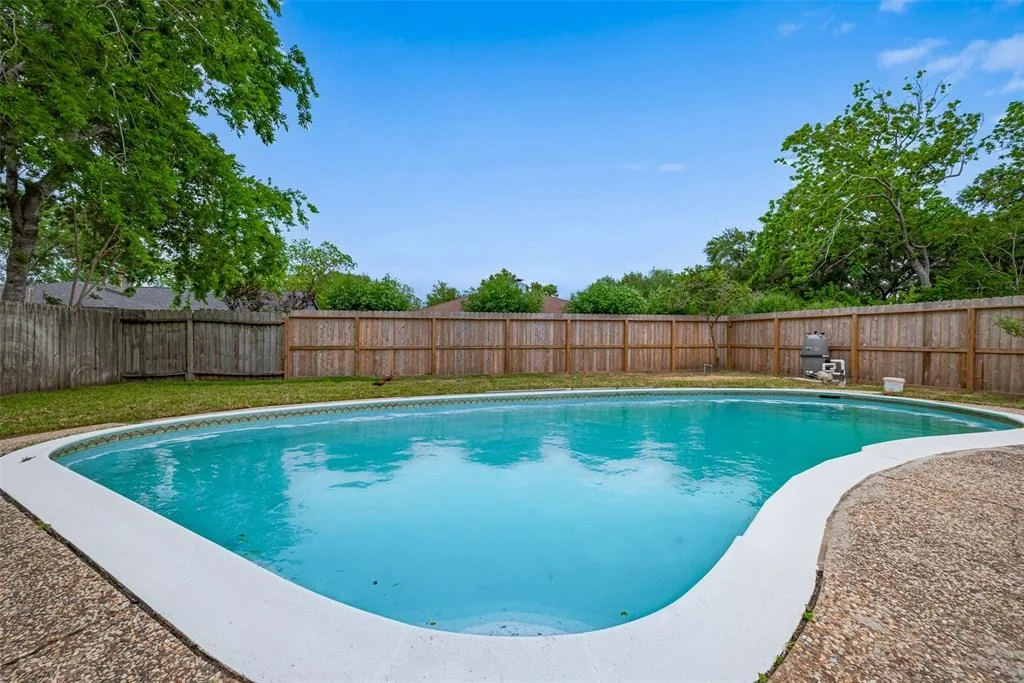 Photo of 839 Voyager Drive