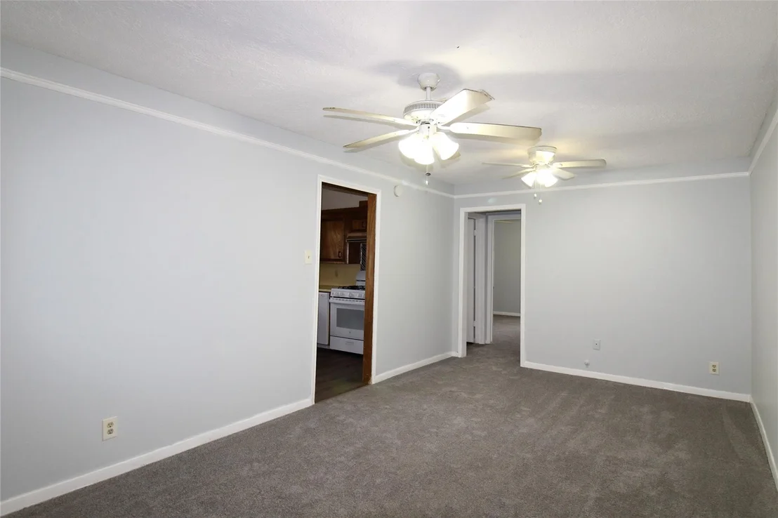 Photo of 402 Chandler Drive