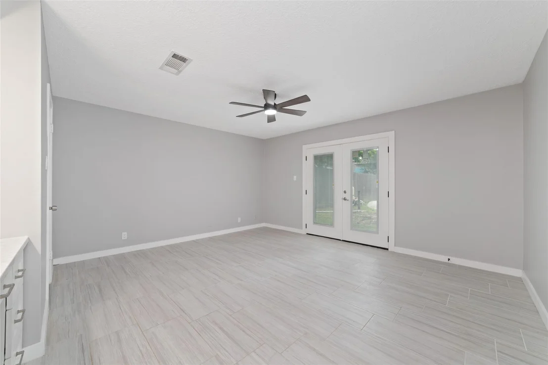 Photo of 7910 Oak Moss Drive