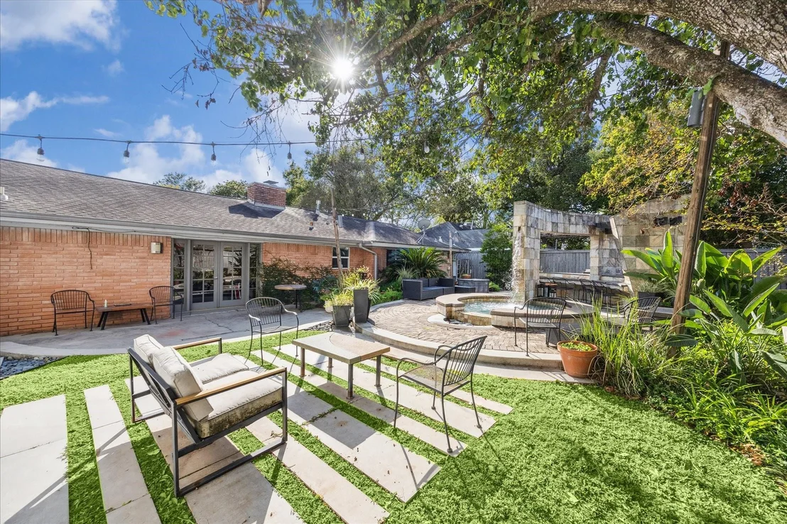 Photo of 10102 Knoboak Drive