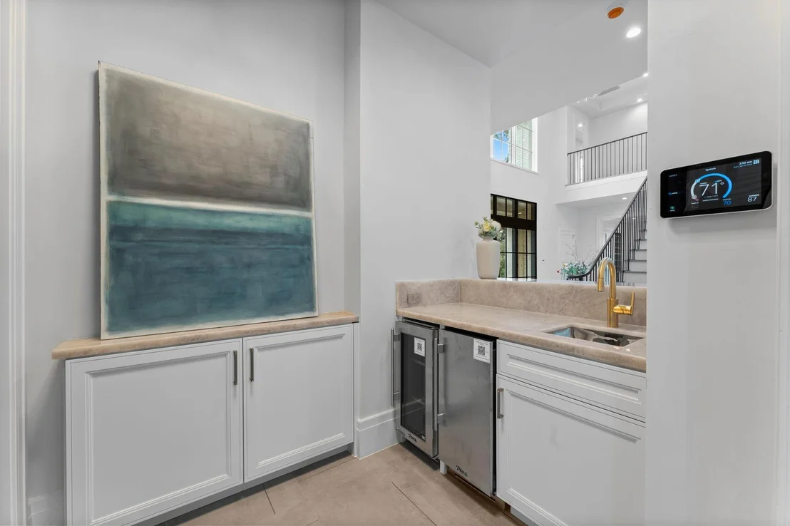 Photo of 3653 Chevy Chase Drive