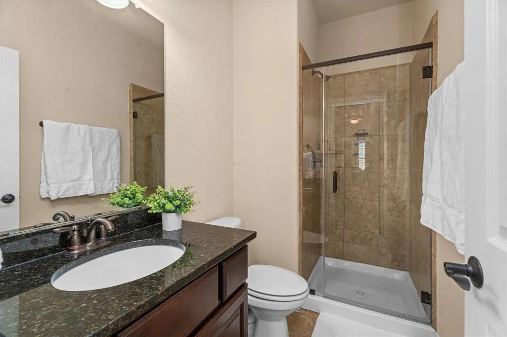 Photo of 7626 Langley Road