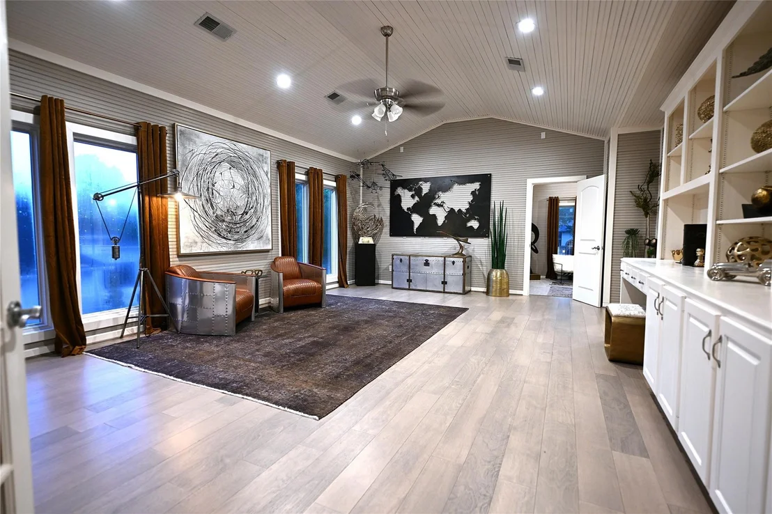Photo of 38 Fairway Park