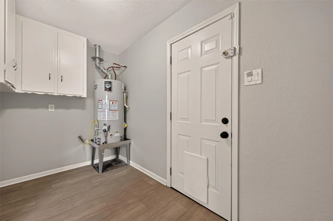 Photo of 5511 Lymbar Drive