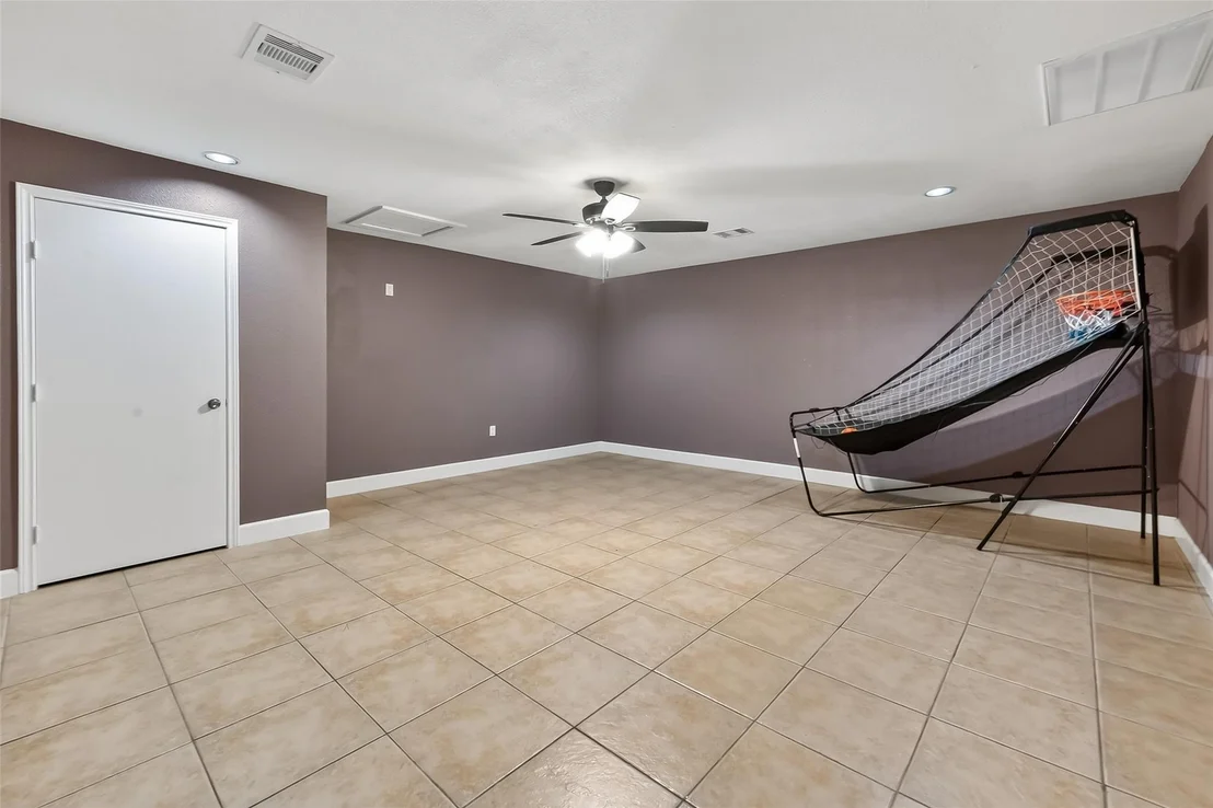 Photo of 1011 Chateau Woods Parkway Drive