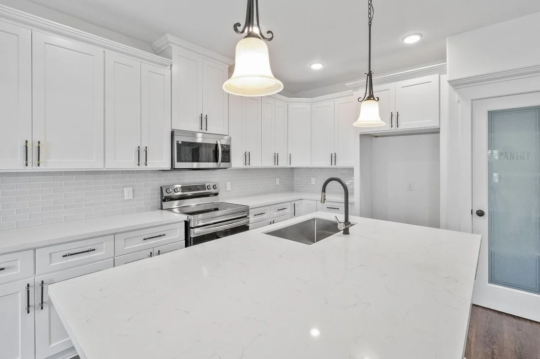 Photo of 419 Echo Lane