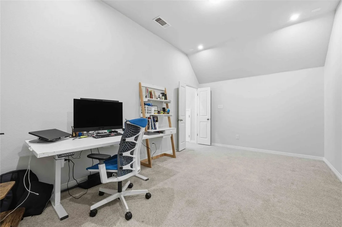Photo of 1121 Silver Dollar Trail