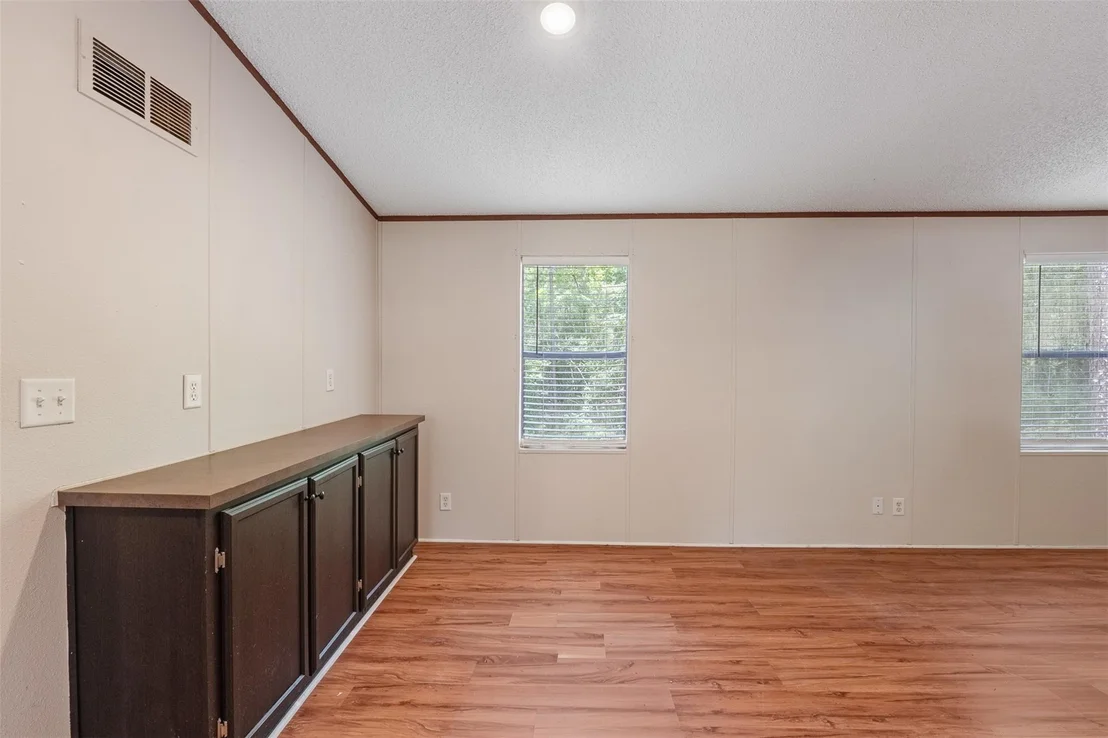 Photo of 350 Oak Tree Drive