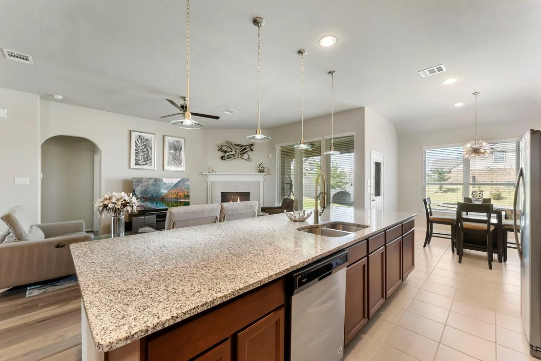 Photo of 3707 Lake Bend Shore Drive