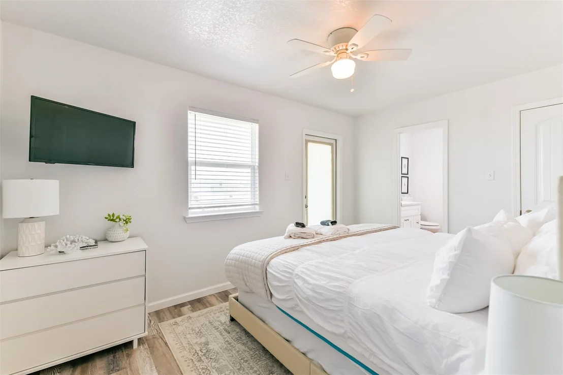 Photo of 143 W Palm Street