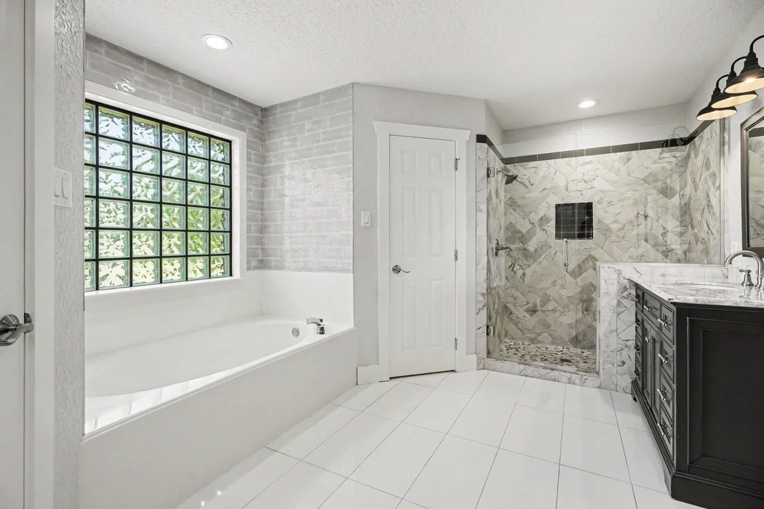 Photo of 3320 Tower Road