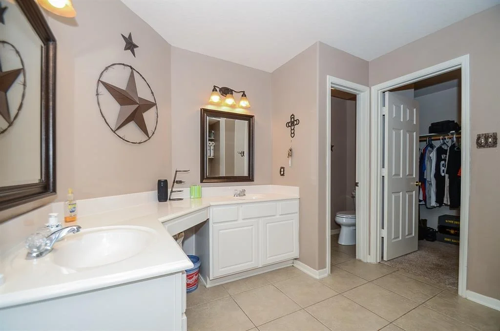 Photo of 19407 Dawntreader Drive