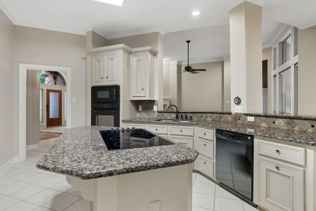 Photo of 117 Lake View Circle