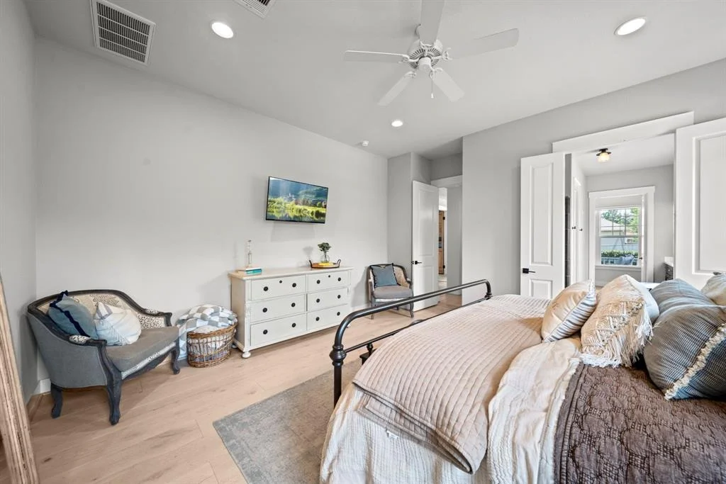 Photo of 30 Burgess Bend Way