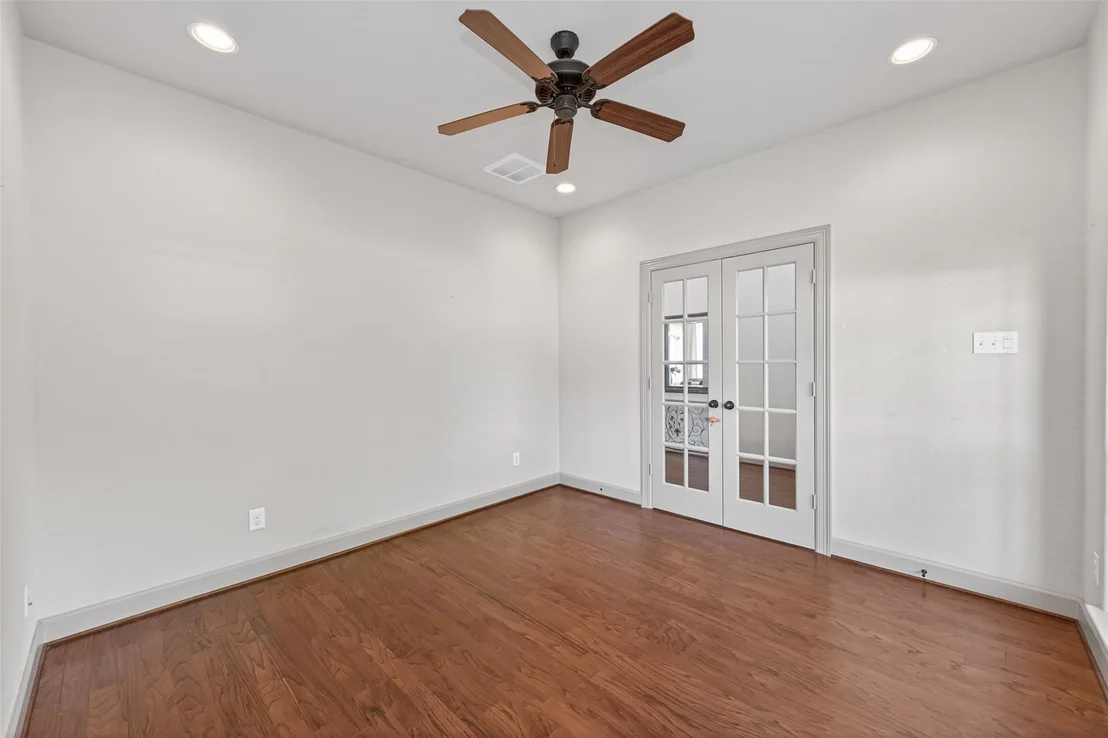 Photo of 46 Tallgrass Way