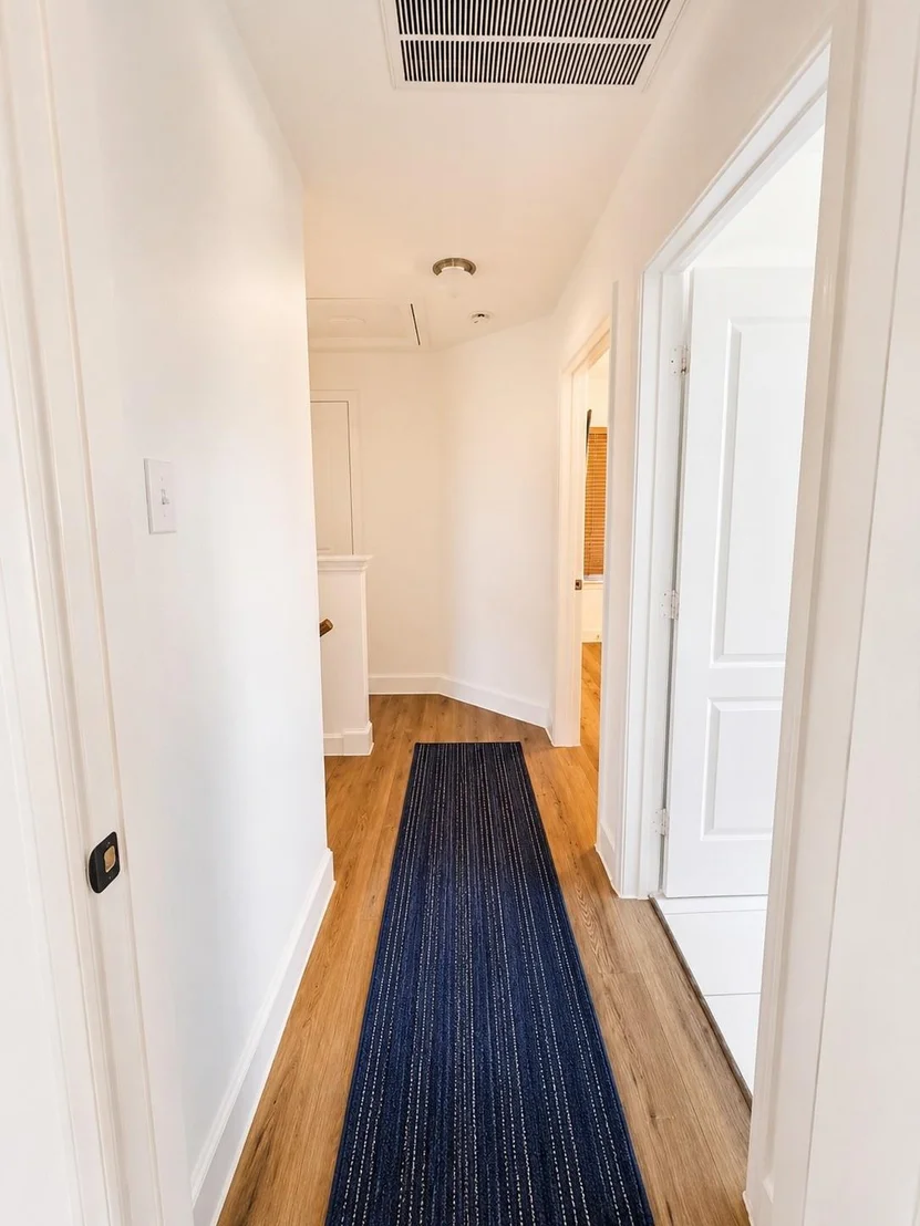 Photo of 1216 Cliffview Drive