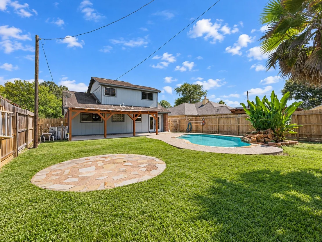 Photo of 3107 Edgewood Drive