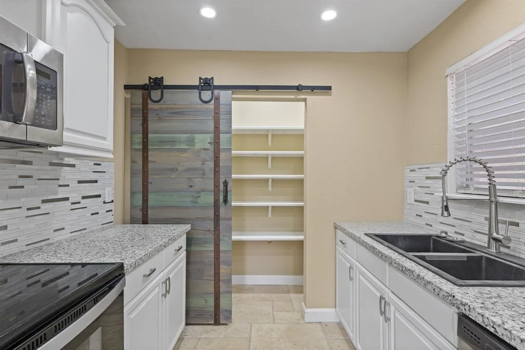 Photo of 19022 Kemble Road