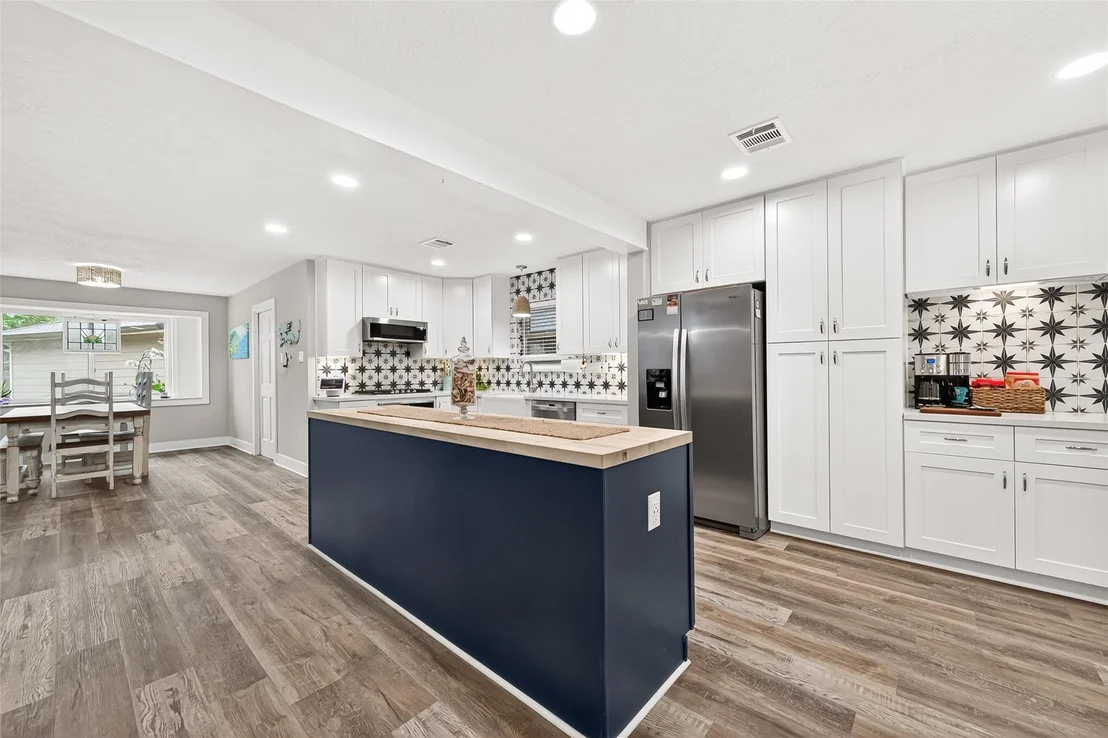 Photo of 37 Windsor Drive
