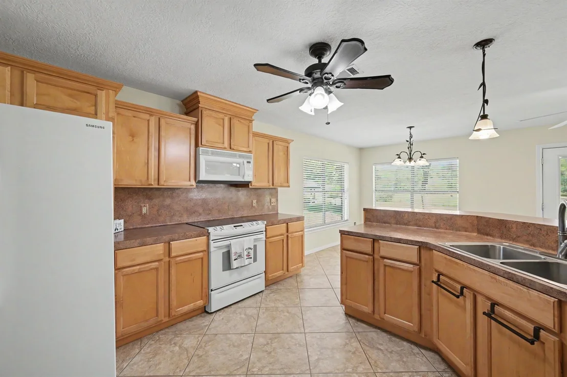 Photo of 15 Lakeside