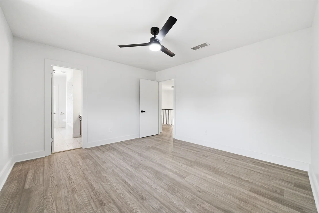 Photo of 8131 Theisswood Road