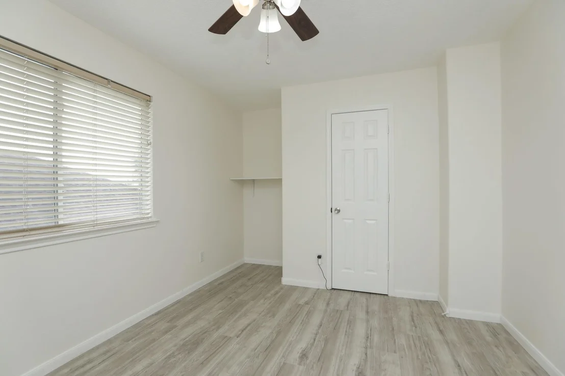 Photo of 6635 Barker Bend Lane