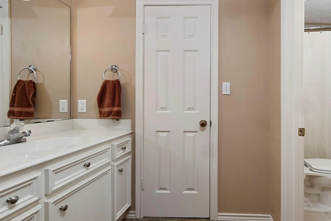 Photo of 24635 W Kingscrest Circle