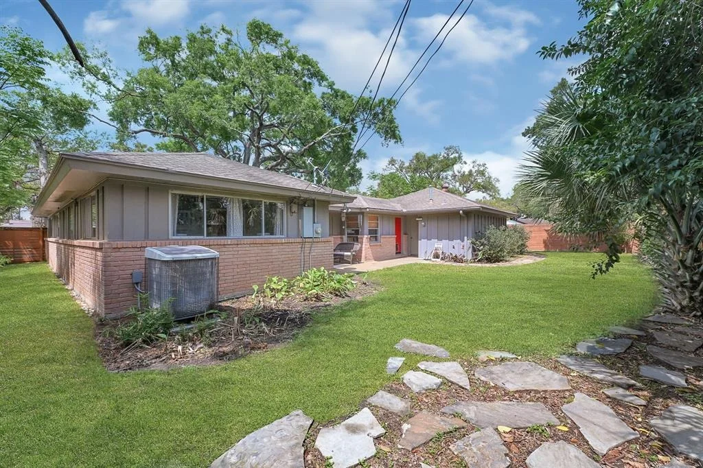 Photo of 8807 Cadawac Road