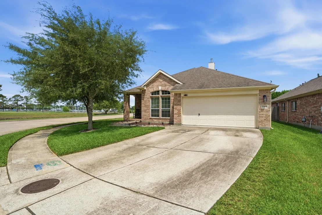 Photo of 3203 Borden Gully Drive