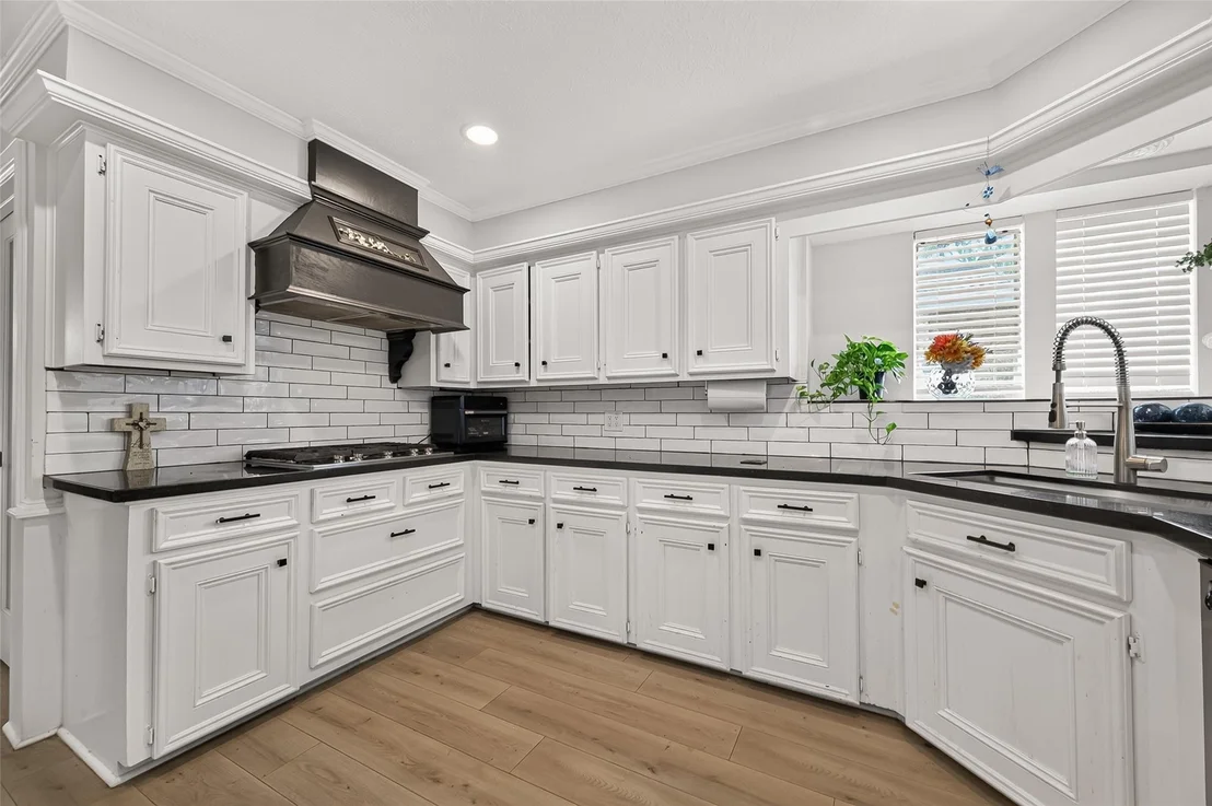 Photo of 5919 Spring Creek Oaks Drive