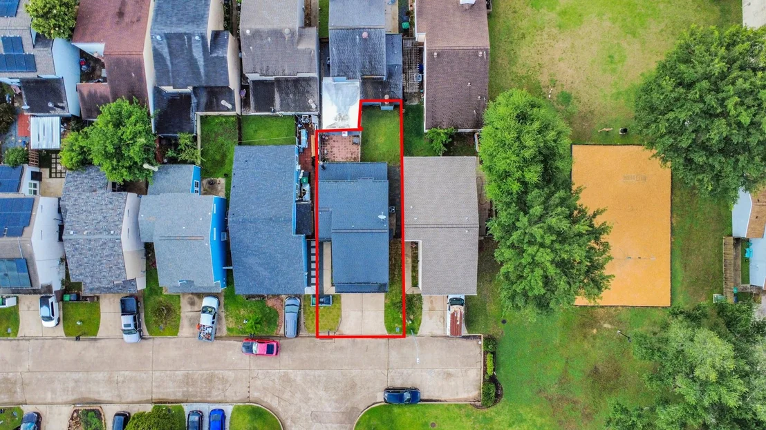 Photo of 10265 Field Stone Drive