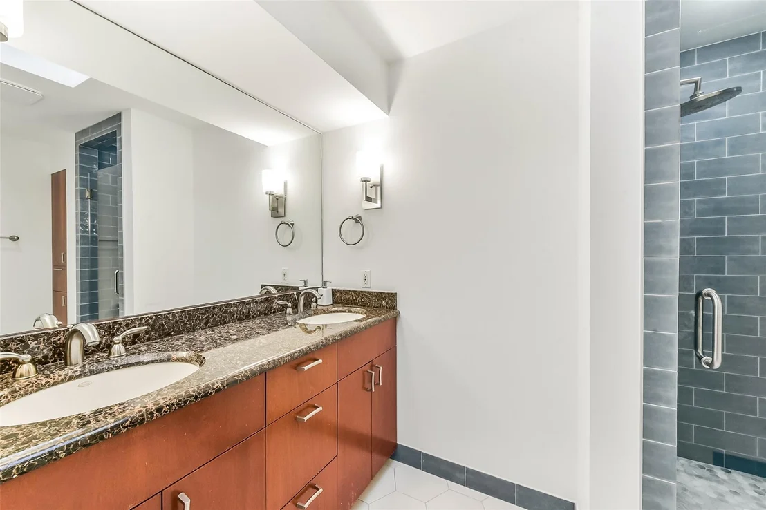 Photo of 5206 Contour Place