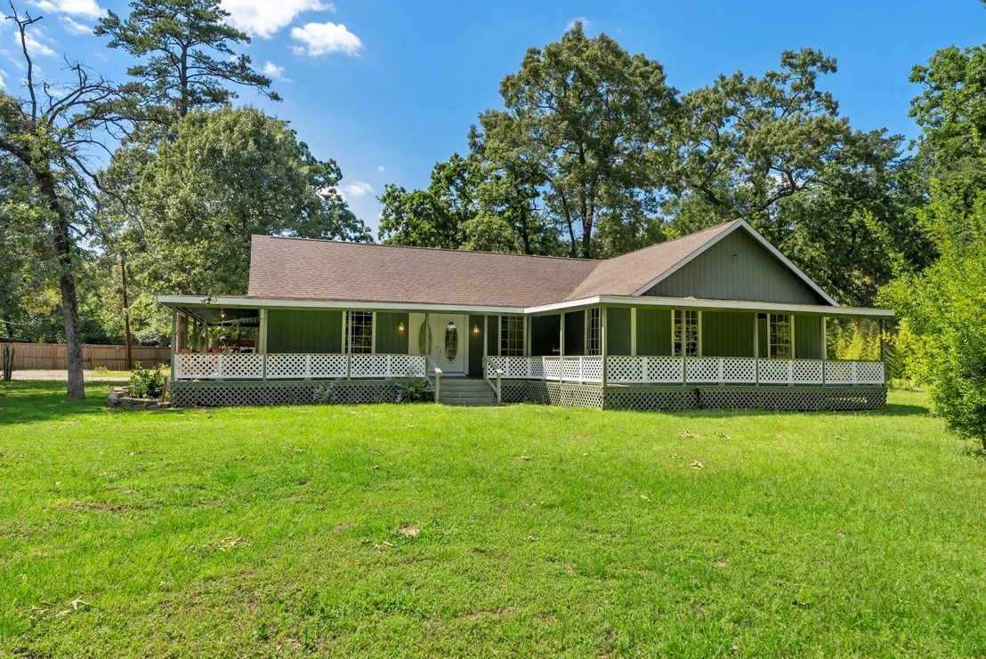 Photo of 41 Hall Drive N