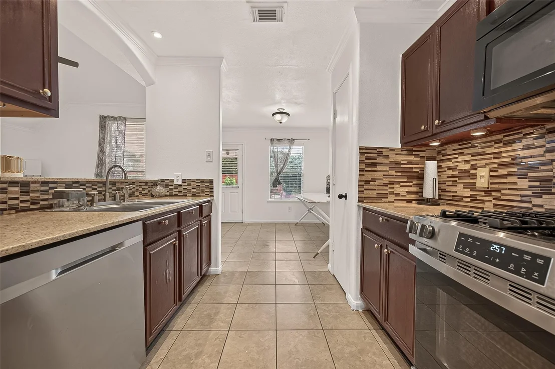 Photo of 6743 Windy River Lane