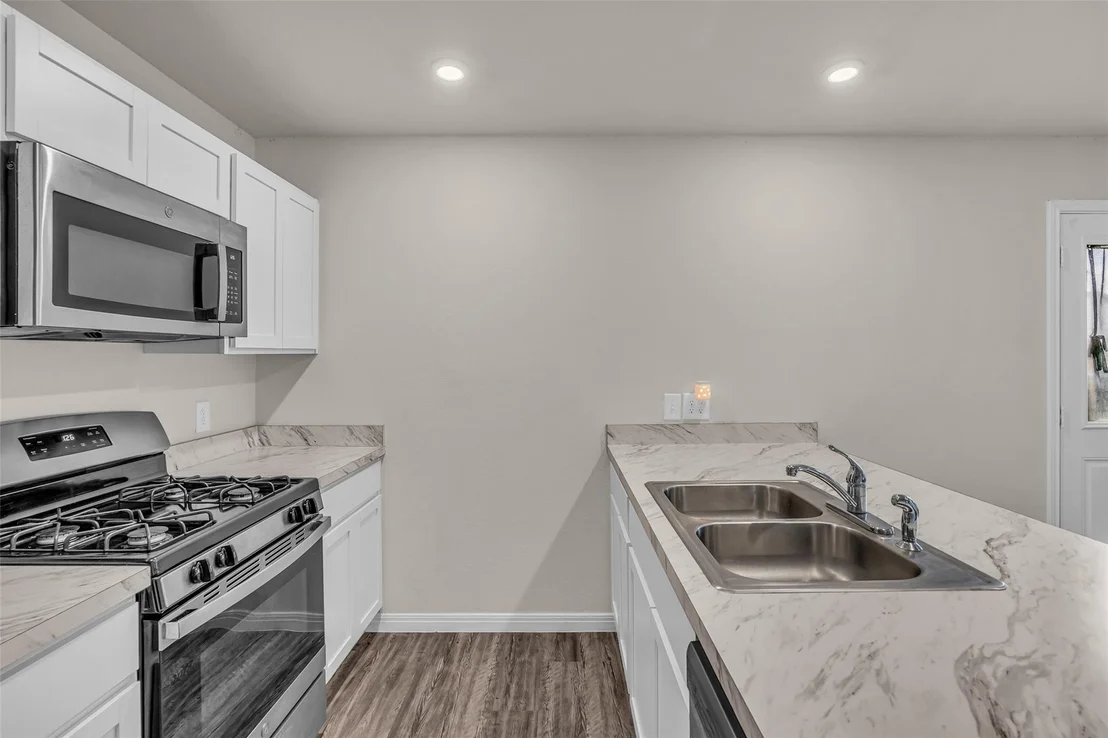 Photo of 83 Road 51028