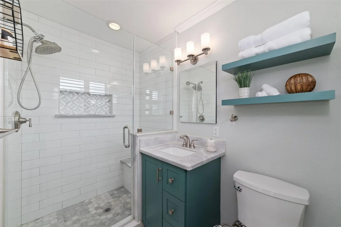 Photo of 2127 Lazybrook Drive
