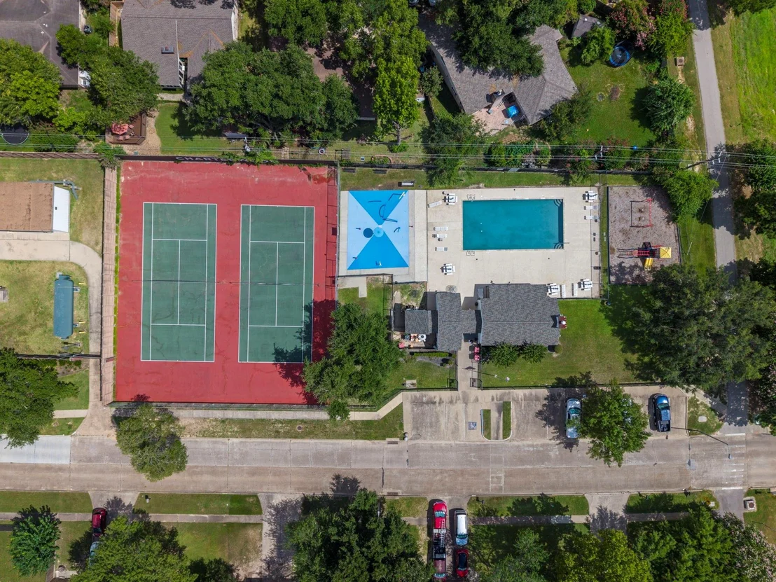 Photo of 16022 Sugar Tree Drive