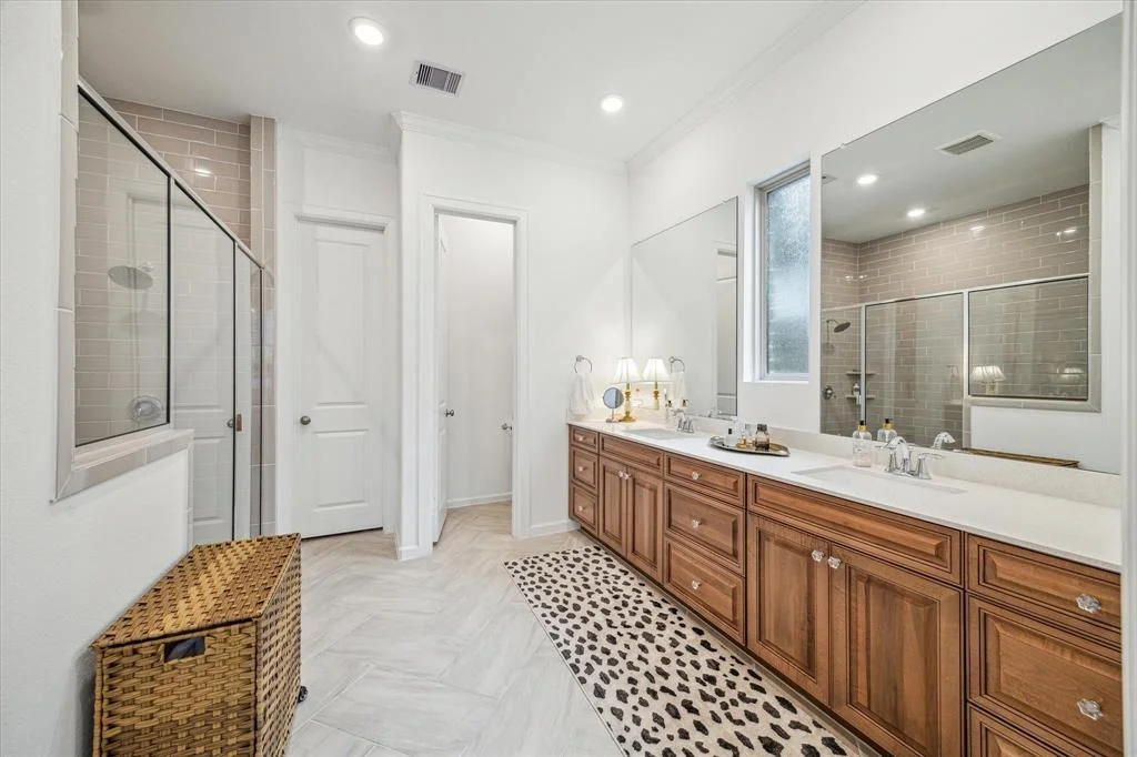 Photo of 612 Cypress Bay Lane