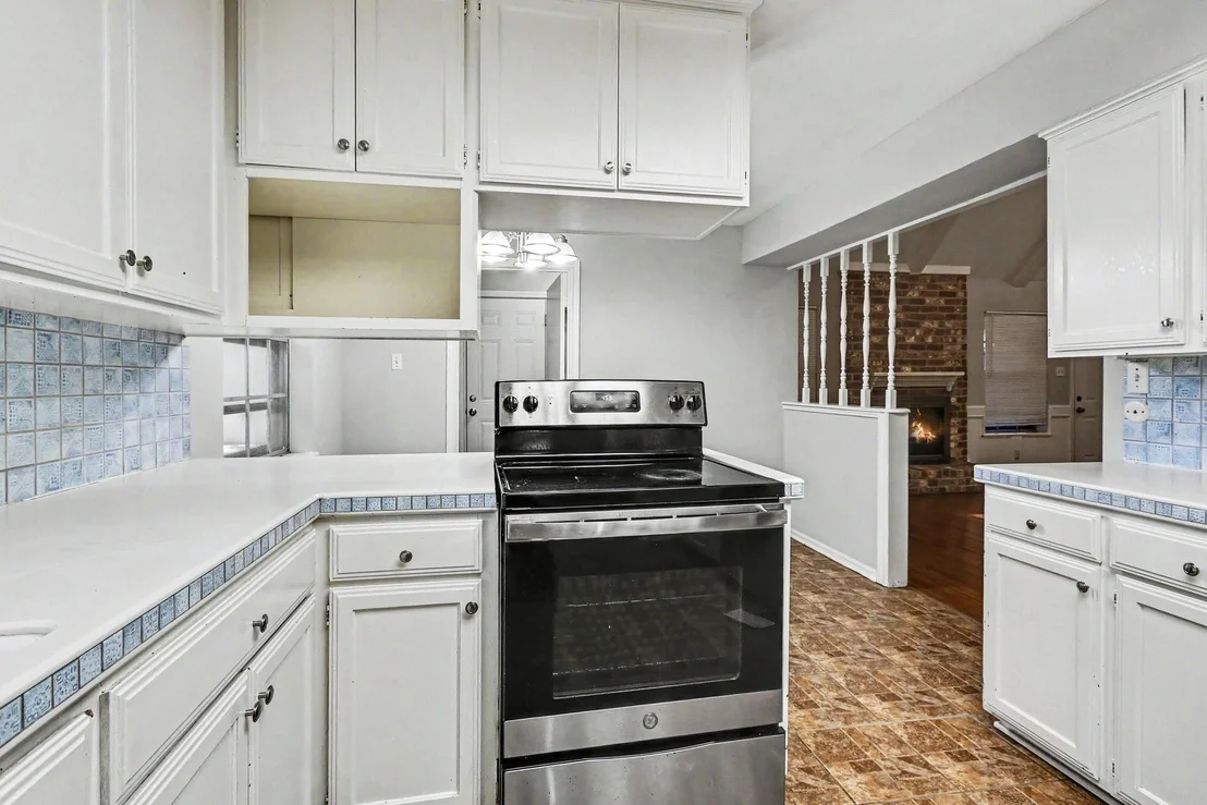 Photo of 5918 Pine Arbor Drive
