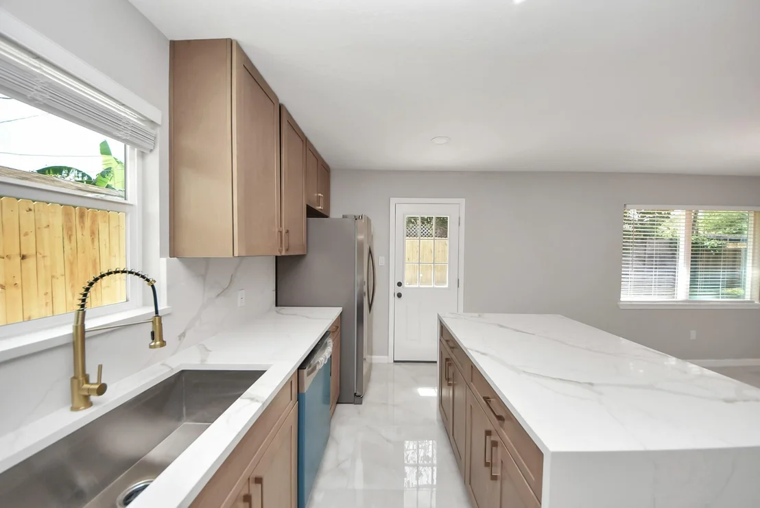 Photo of 1503 Locklaine Drive