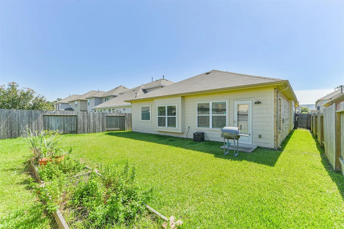 Photo of 7527 Windsor Valley Lane