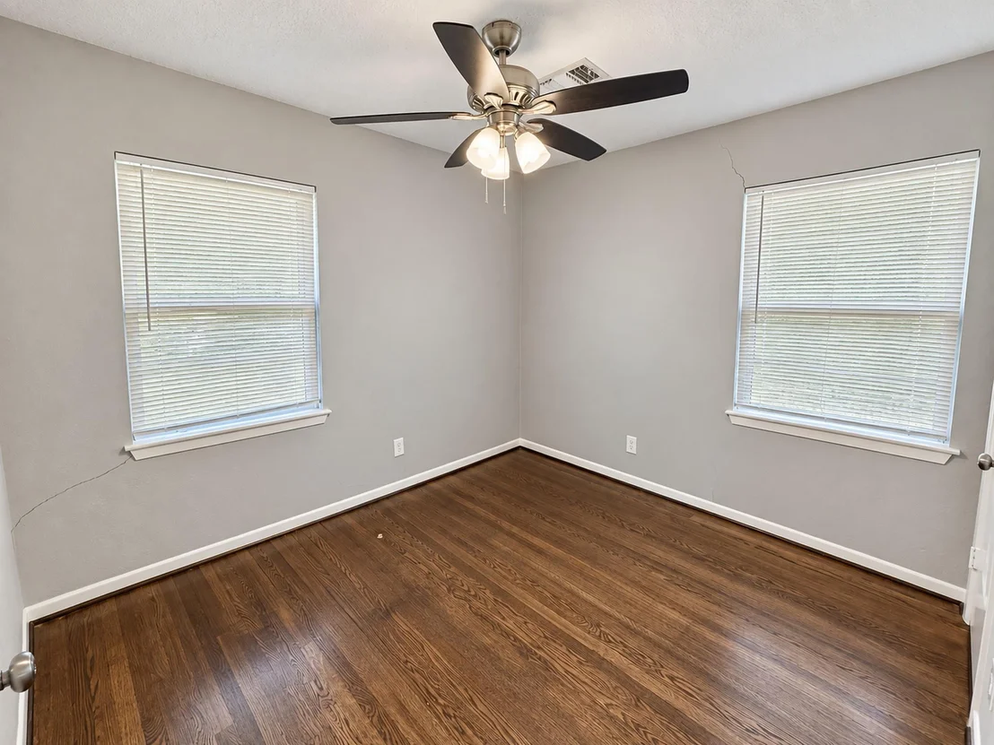Photo of 2803 Camille Street