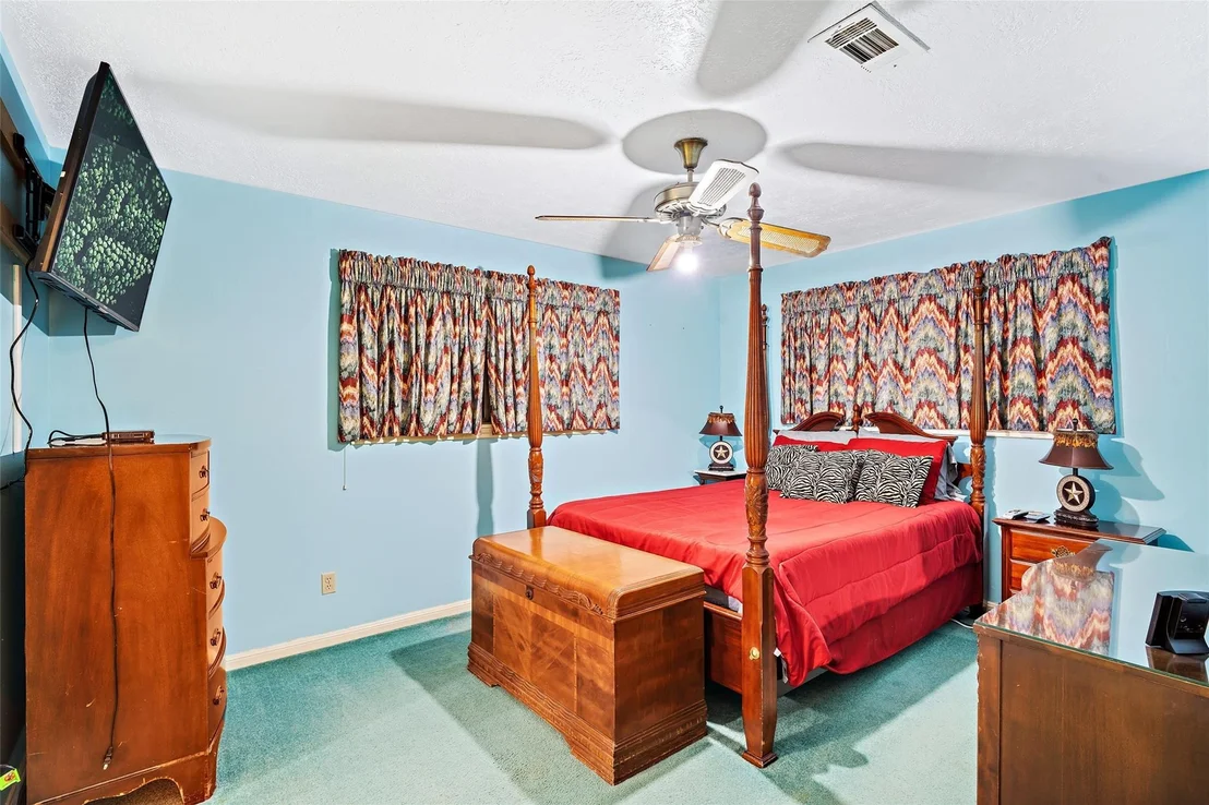 Photo of 7438 Wright Road