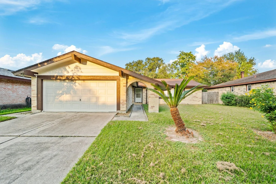 Photo of 8354 Carriage Creek Drive
