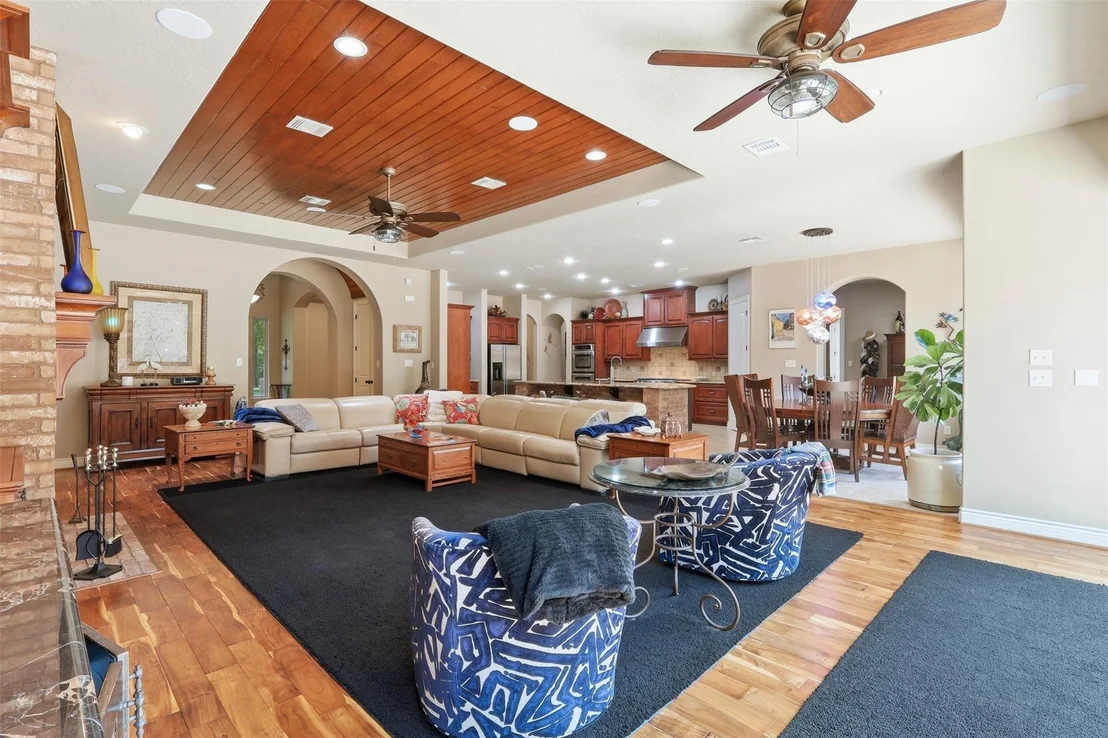 Photo of 151 Lyndsey Drive