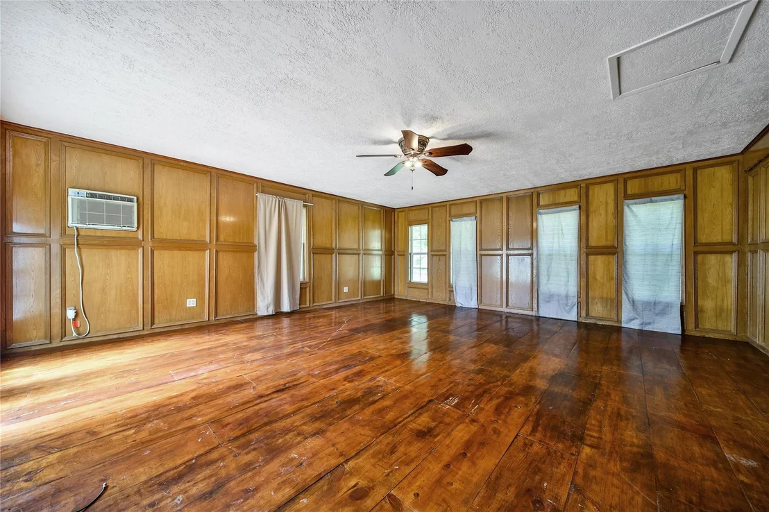 Photo of 239 Blue Lake Drive